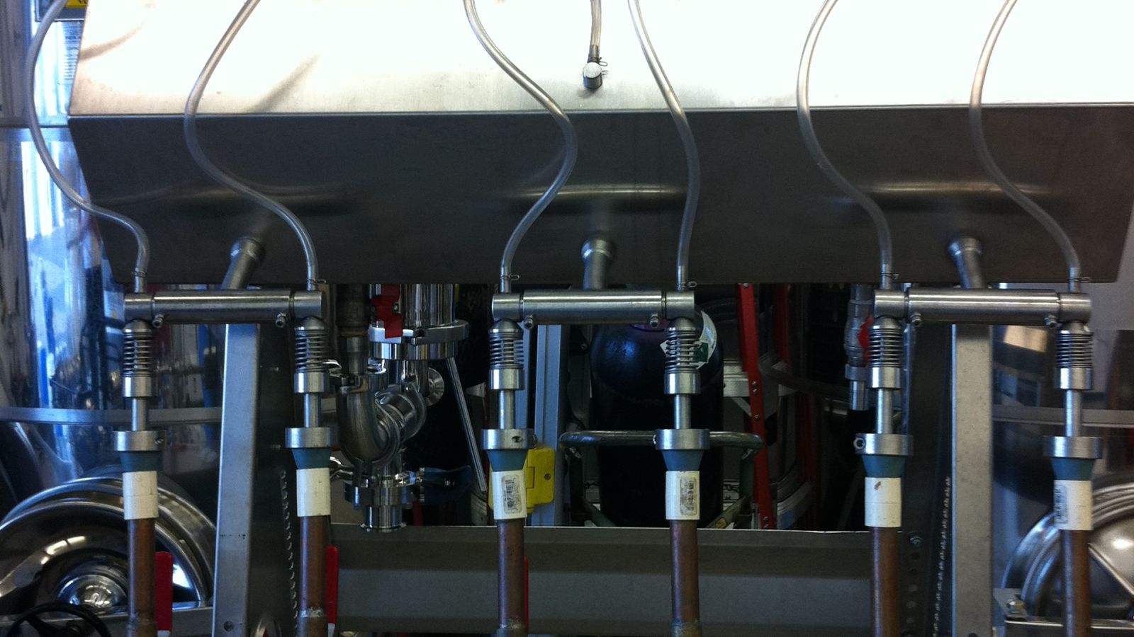 Liquid Filling Machine Buying Guide: How to Choose the Right Filler